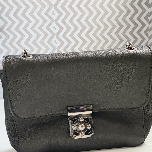 Charming Charlie Shoulder bag - Picture 2 of 6